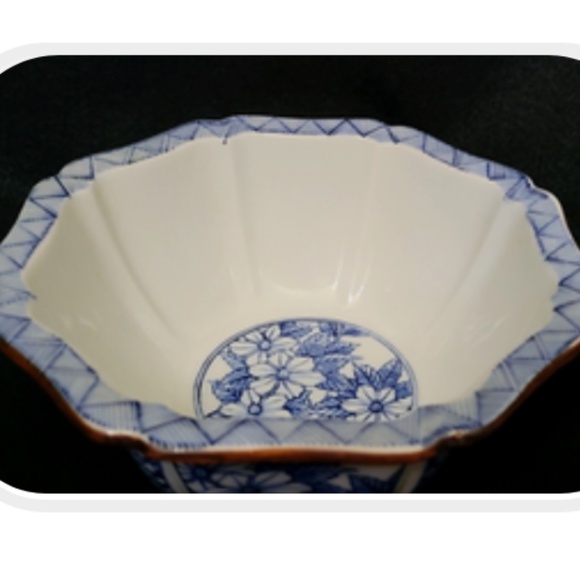 FITZ AND FLOYD Japan Octagon Vegetable Bowl, Ceramic Blue & White w/ Brown rim - Picture 3 of 7
